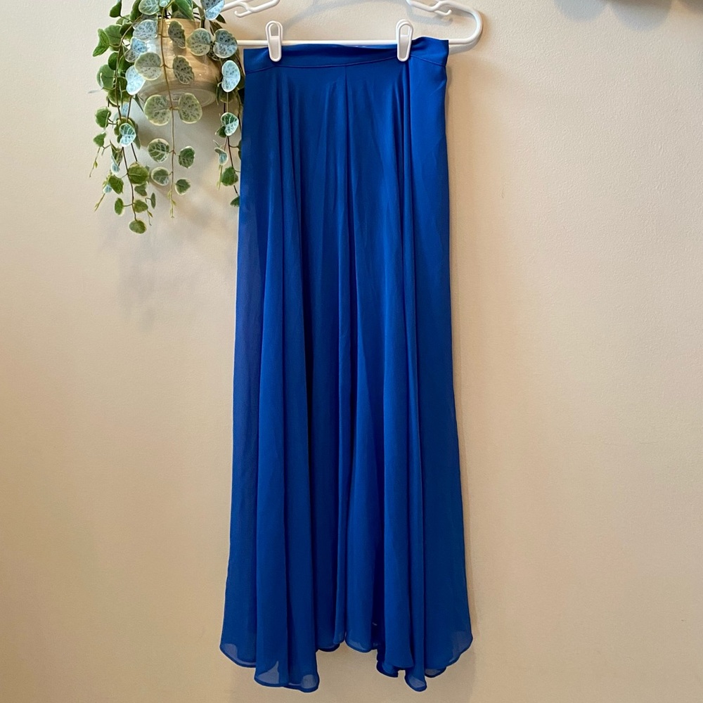 Long skirt